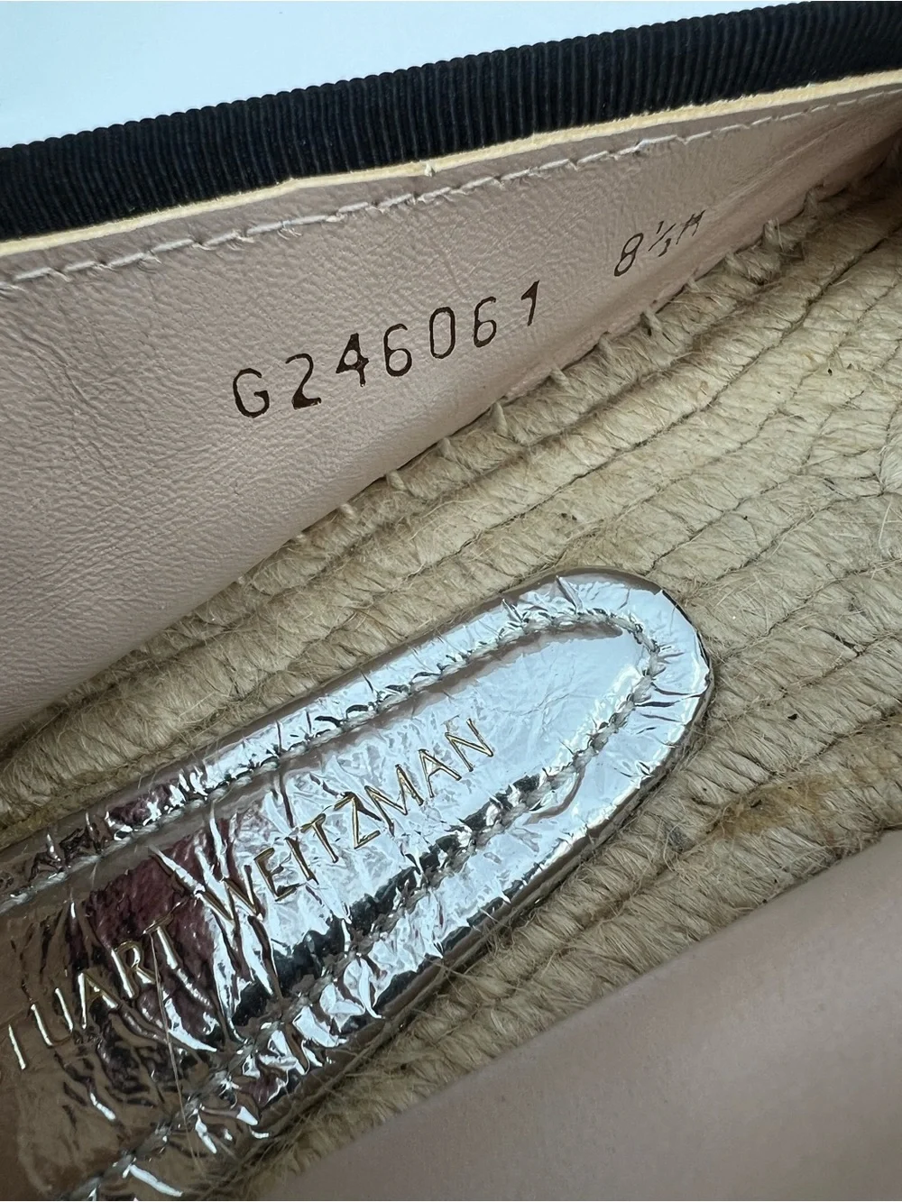 Stuart‎ Weitzman silver crinkle metallic esaprilles sz 8.5